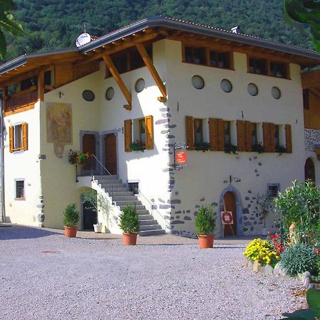 Locanda Borgo Chiese Castel Condino Luaran gambar
