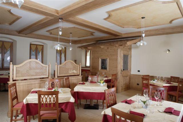 Locanda Borgo Chiese Castel Condino Luaran gambar